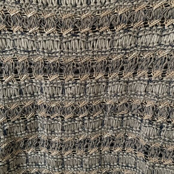 Lucky Brand Silver Gray Glitter Knit Longsleeve Lightweight Sweater - Picture 3 of 9